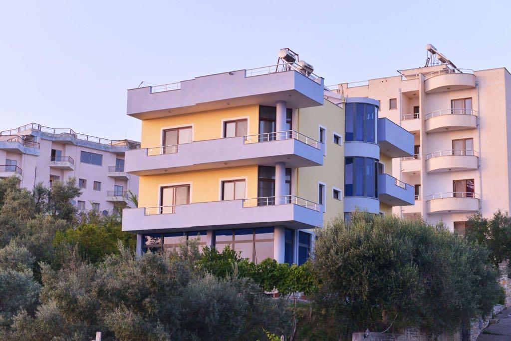 "Adriatik Hills" Apartments Complex Durres Exterior photo